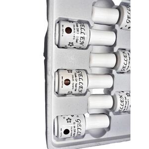 Gellen soak off nail polish
